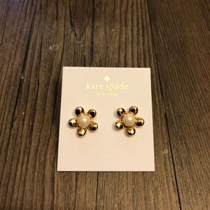 Kate spade flower earrings. Never worn.